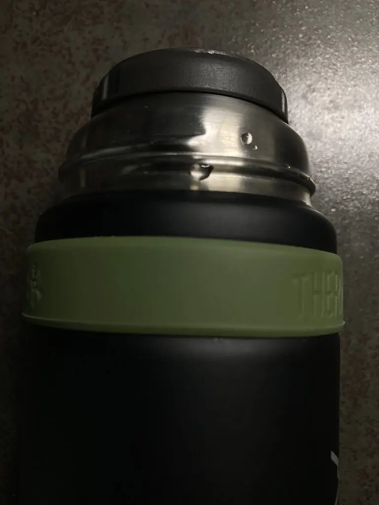 内部栓を外した状態